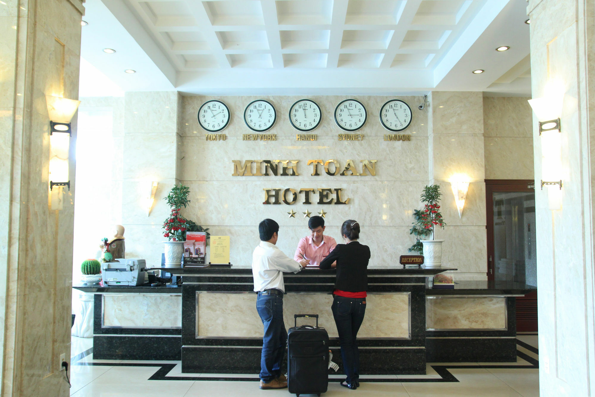 Minh Toan Athena Hotel Đà Nẵng Exterior foto